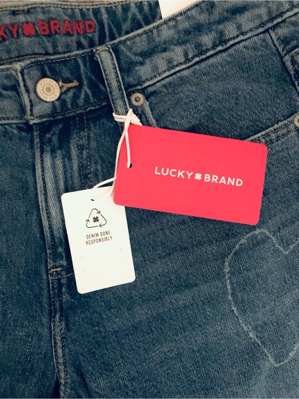 Lucky Brand Baggy Wide Leg Jeans with Laser Heart Motif β’ Size: 4/27 R β’ NWT - Picture 4 of 16